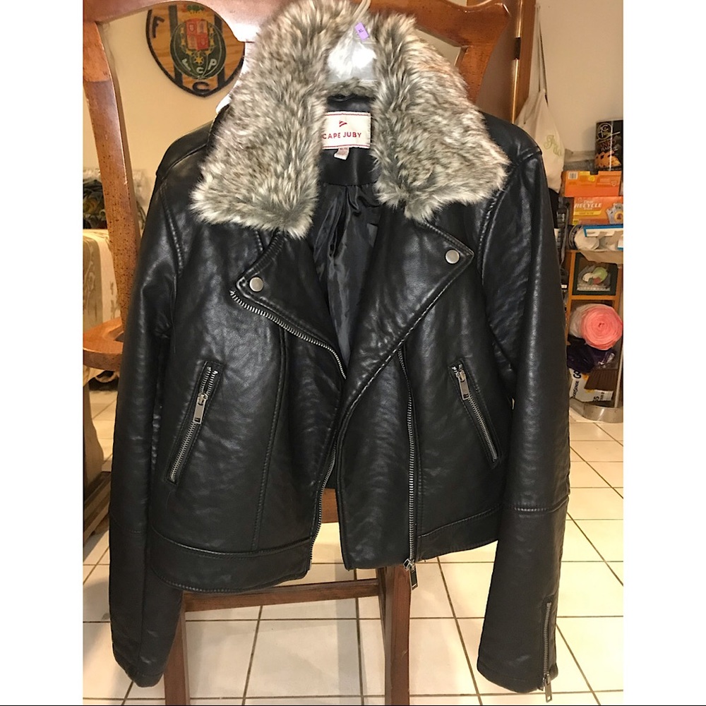 Gorgeous faux leather jacket with faux fur.